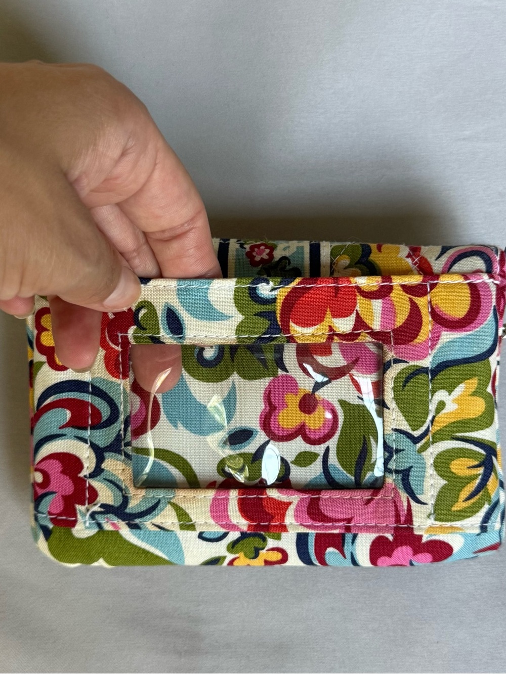 Vera Bradley Floral Quilted Multicolor Wristlet Wallet - Picture 5 of 6